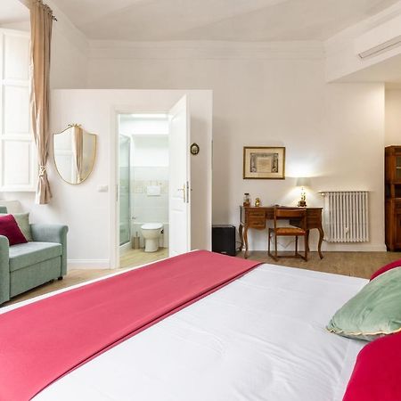 Gentile Suites - Private Rooms Rom Eksteriør billede