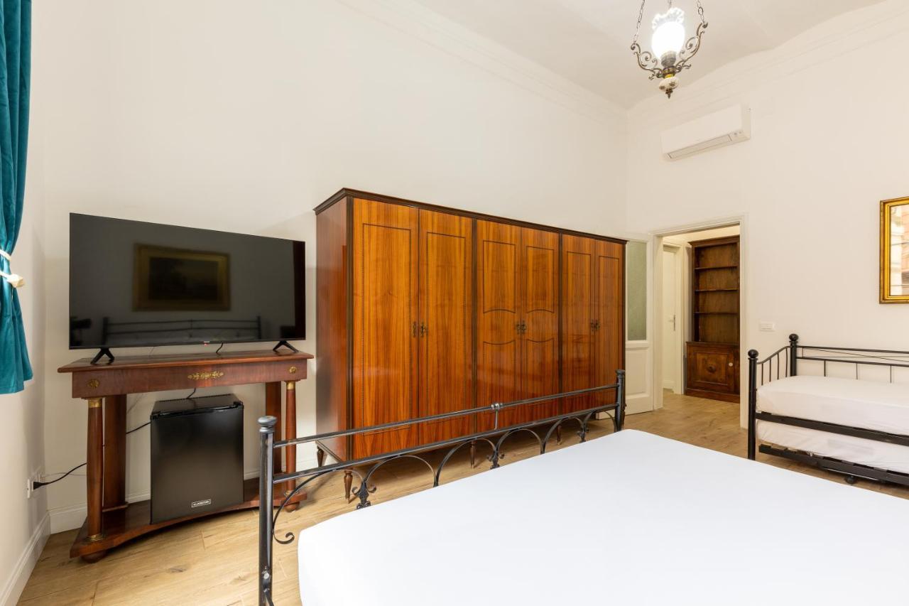 Gentile Suites - Private Rooms Rom Eksteriør billede